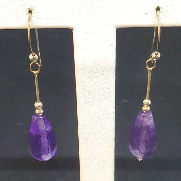 HP! Sterling Silver Amethyst Dangling Earrings - Picture 1 of 5